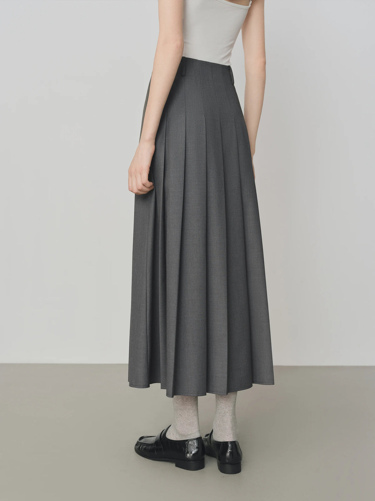 Gray Retro Pleated Long Skirt - Chic College Style Office Wear